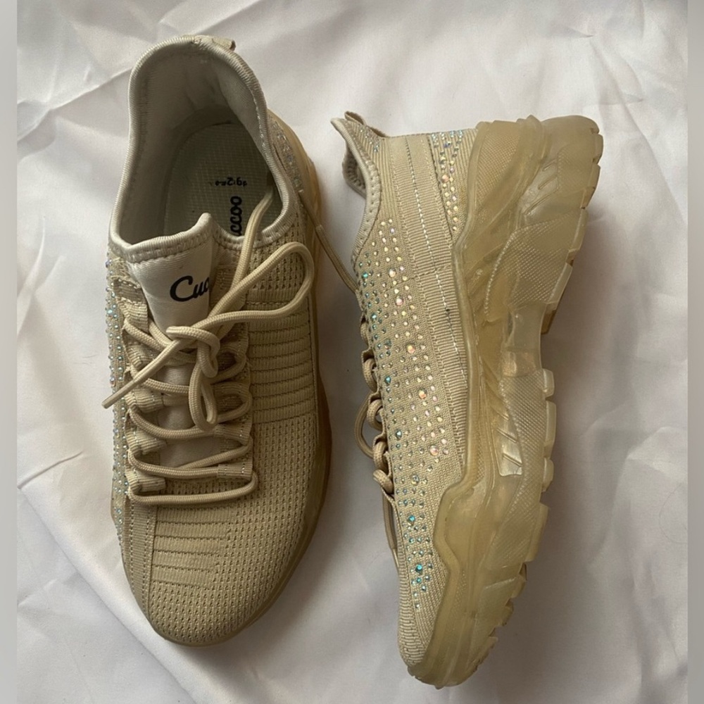 Cuccoo Beige and Bedazzled Fashion Sneakers Size EUR 39 / US 8.5